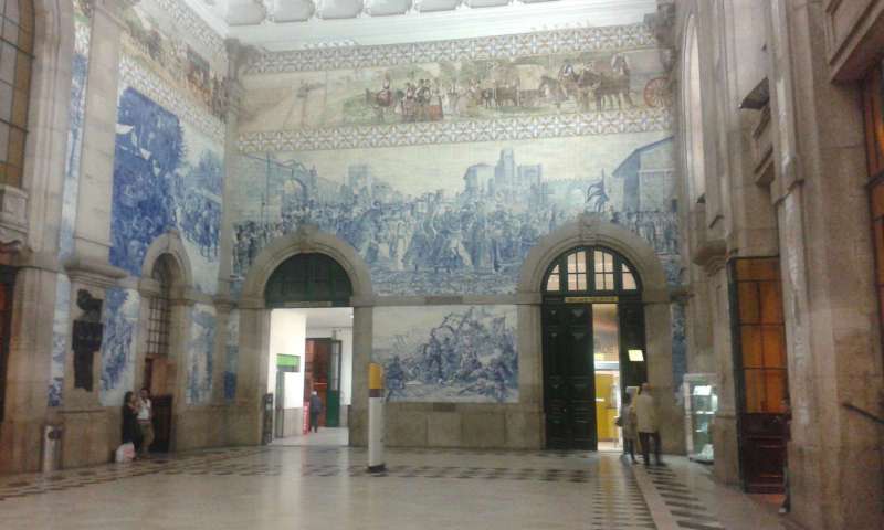 Nástěnné malby na nádraží Sao Bento